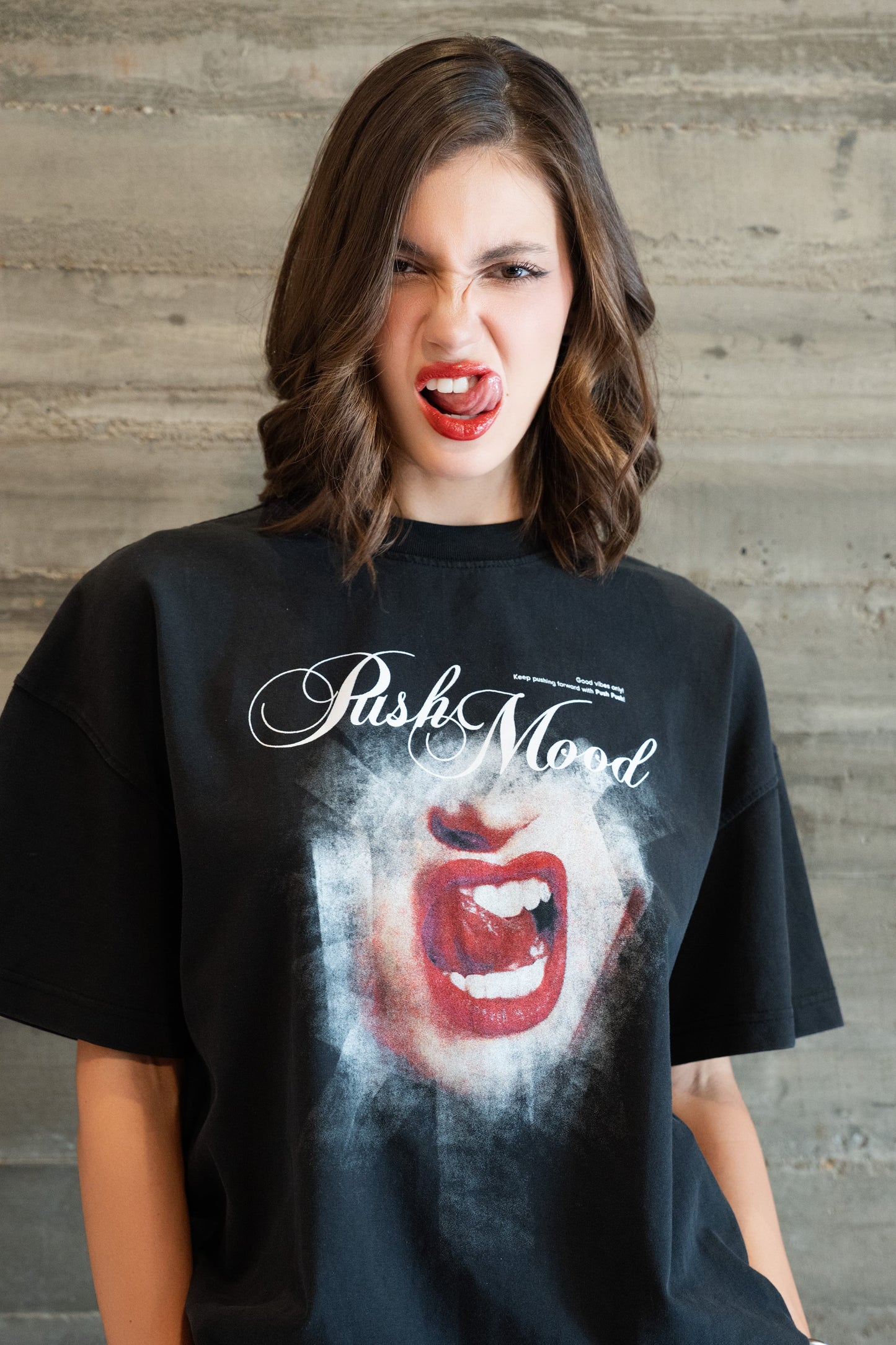 PUSH MOOD TEE (BOXY FIT)