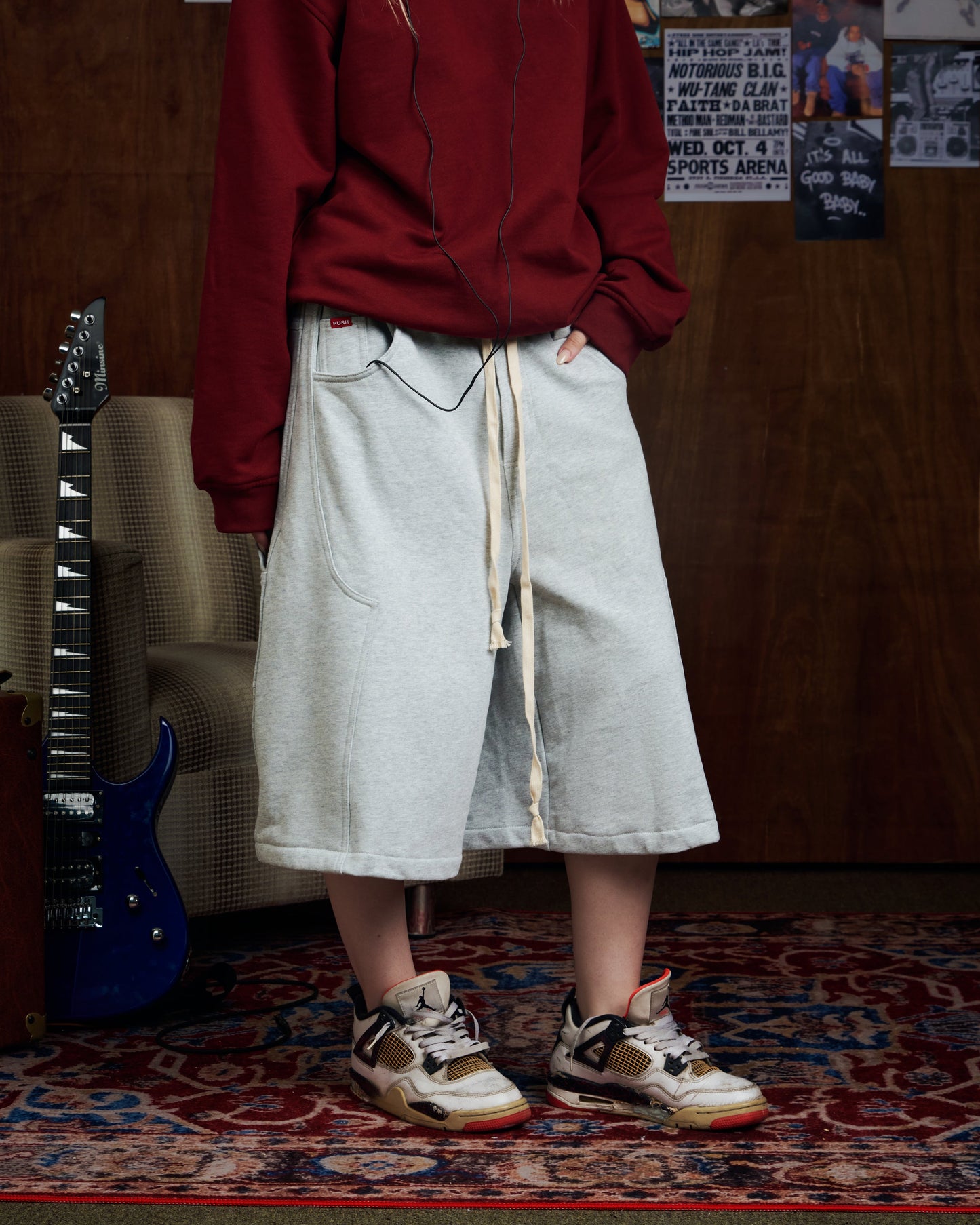 PP NIFTY SWEATSHORTS