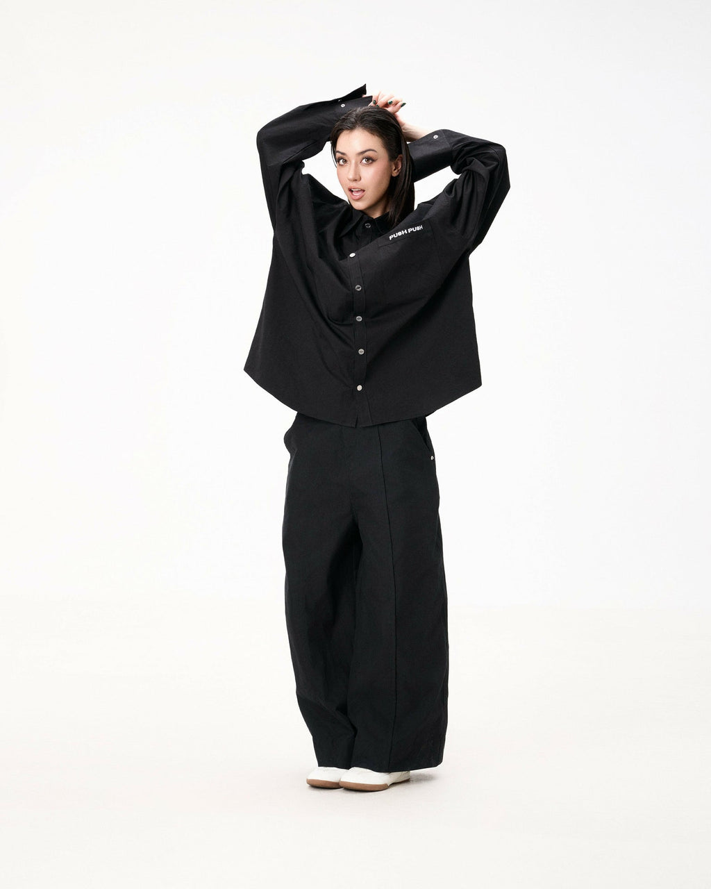 ZORA OVERSIZE SHIRT.